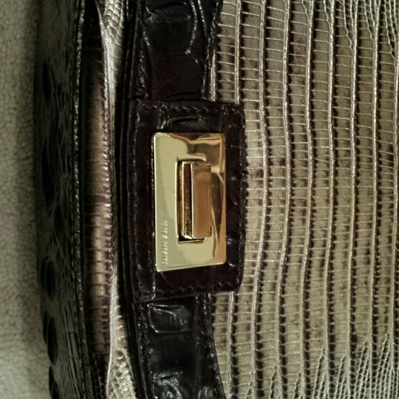 Brahmin 11" saddle bag - Picture 6 of 6
