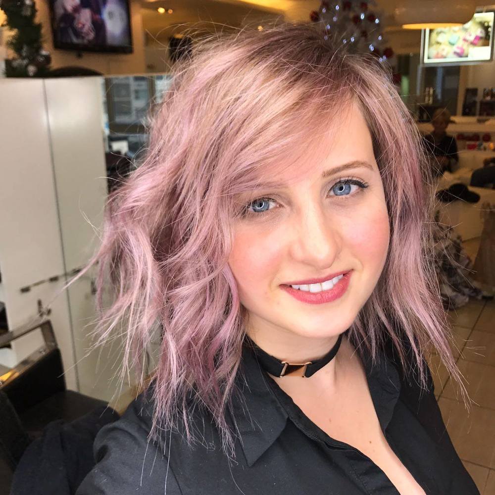 Meet your Posher, Mirabelle