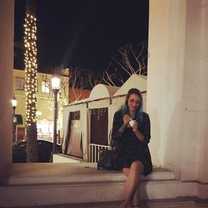 Meet your Posher, Joy