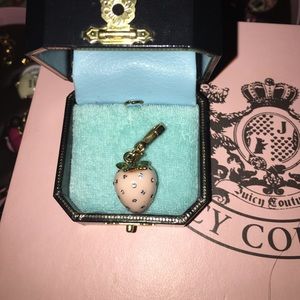 Juicy Couture Strawberry Charm (Sweet Shoppe)