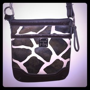 Dooney and Bourke cross body bag