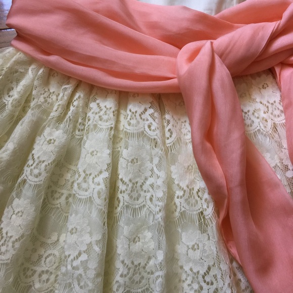 ModCloth Peaches and Cream Strapless Bow Dress - Picture 5 of 8