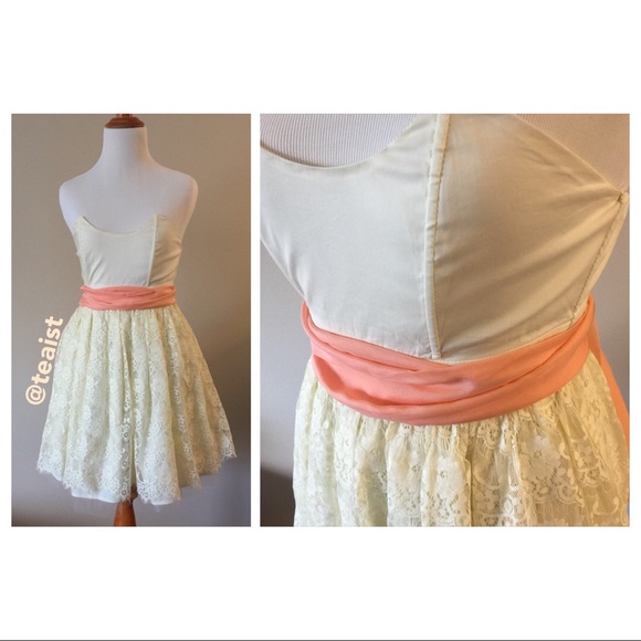ModCloth Peaches and Cream Strapless Bow Dress - Picture 3 of 8