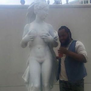 Meet your Posher, Charles