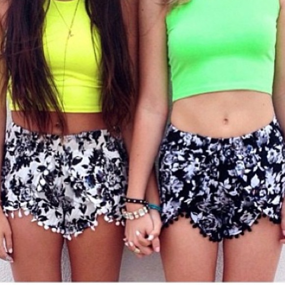 LF shorts - Picture 3 of 4