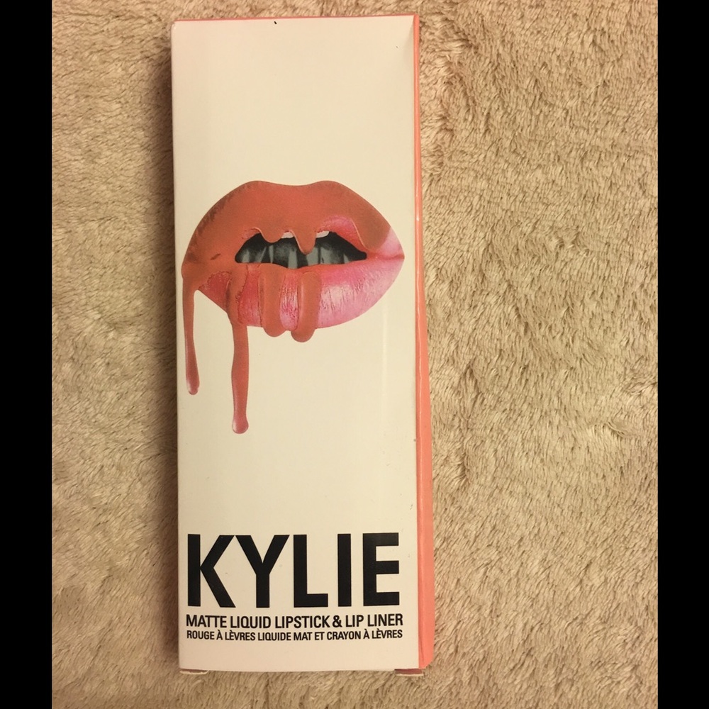 Kylie kit in Koko K