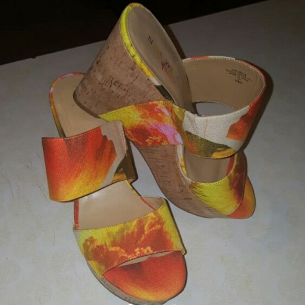 Nine West sandals wedges