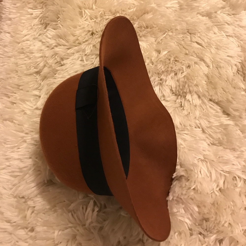 NWOT Chestnut brown colored wool hat - Picture 4 of 6