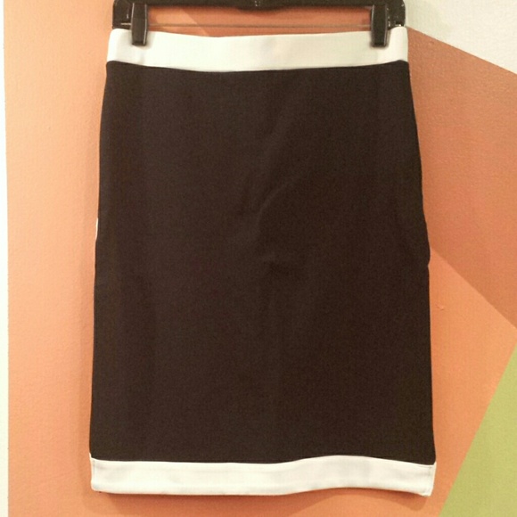 H&M High-low Color Block Skirt Size Medium--New - Picture 2 of 3