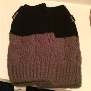 Muk Luks Leg Warmers