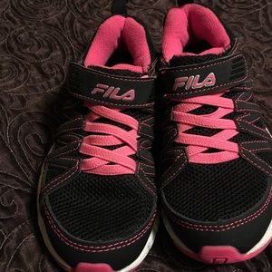 Fila girls size 12