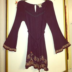 Gorgeous Boutique Tunic with embroidery