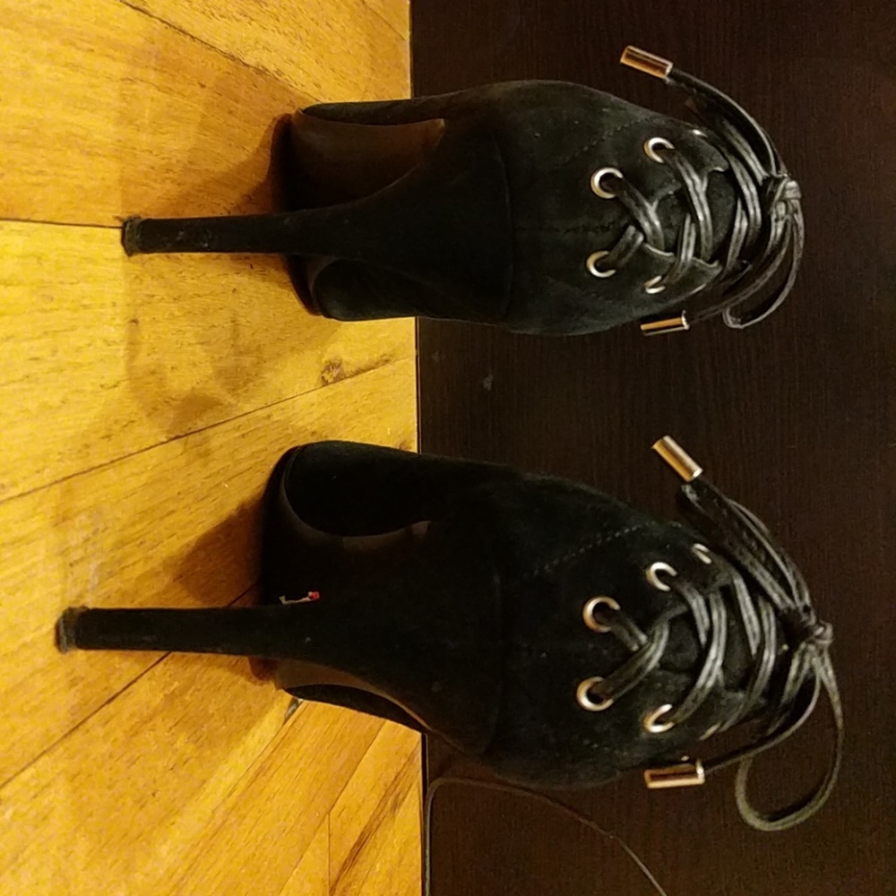 Nine west pumps