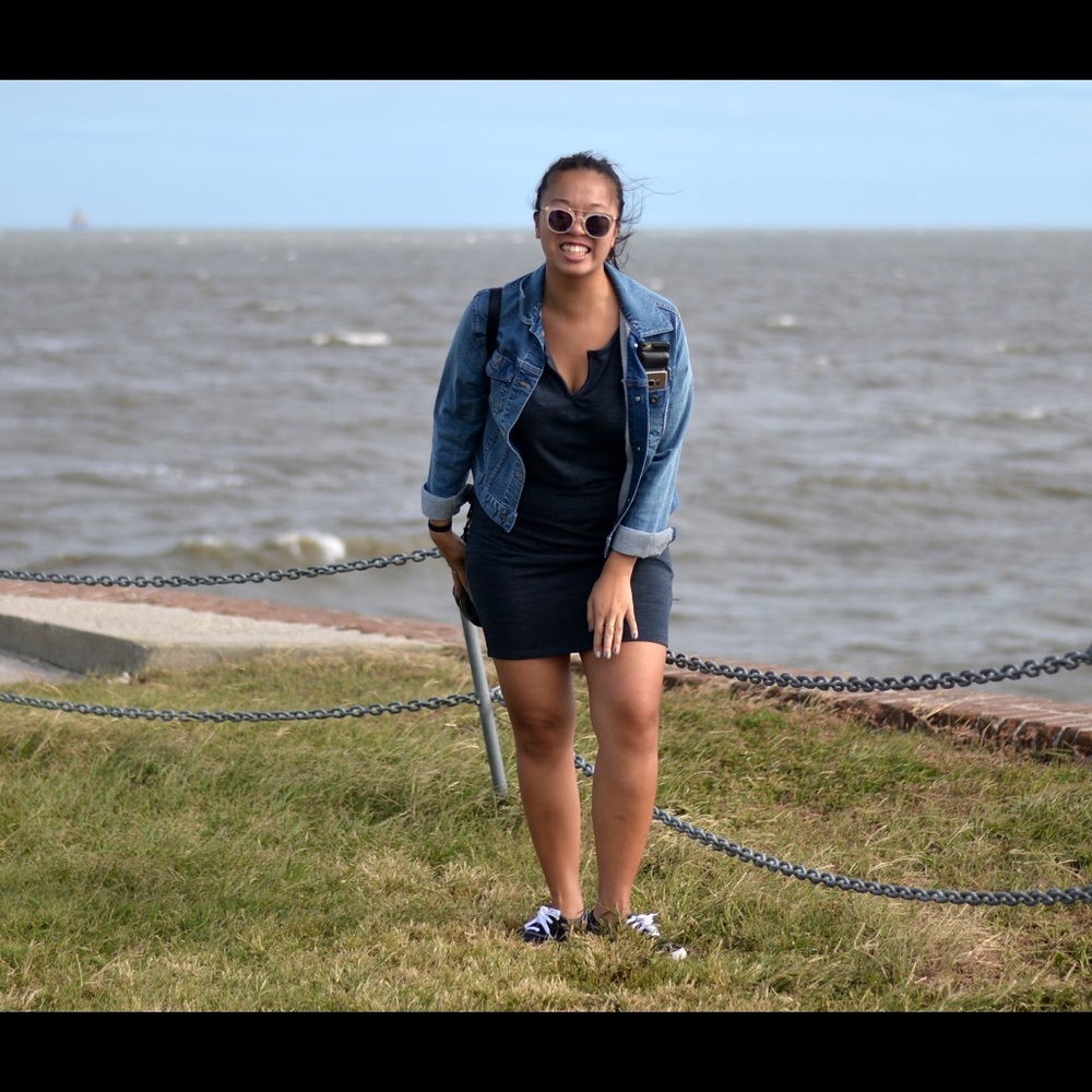 Meet your Posher, Danielle