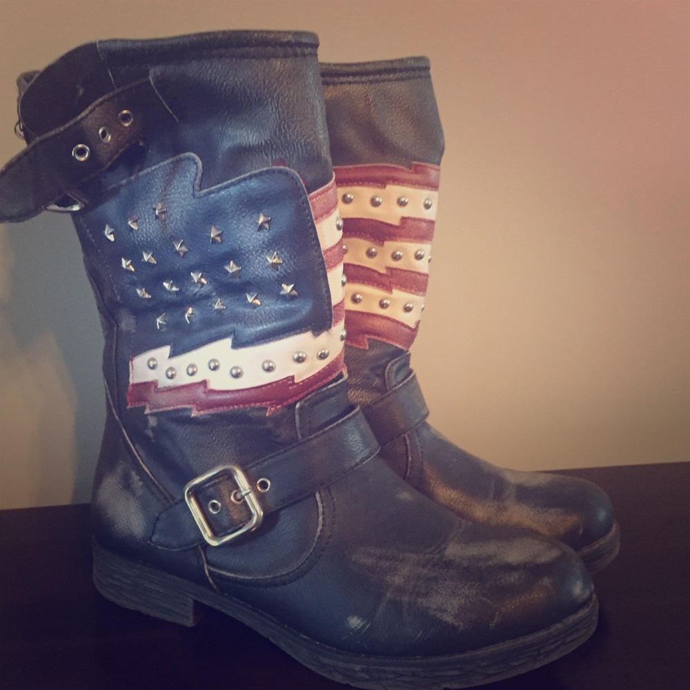 Shortie American Flag Boots!