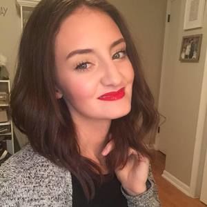 Meet your Posher, Michaela