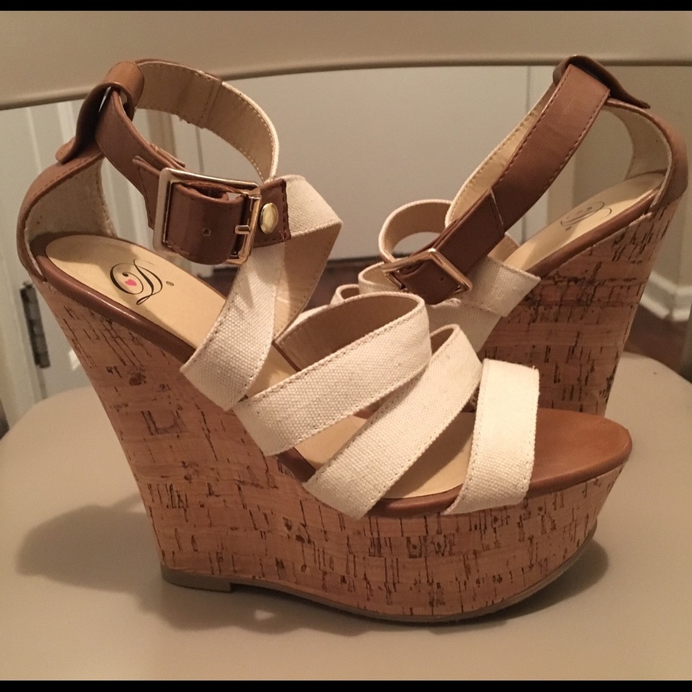 Tan wedges
