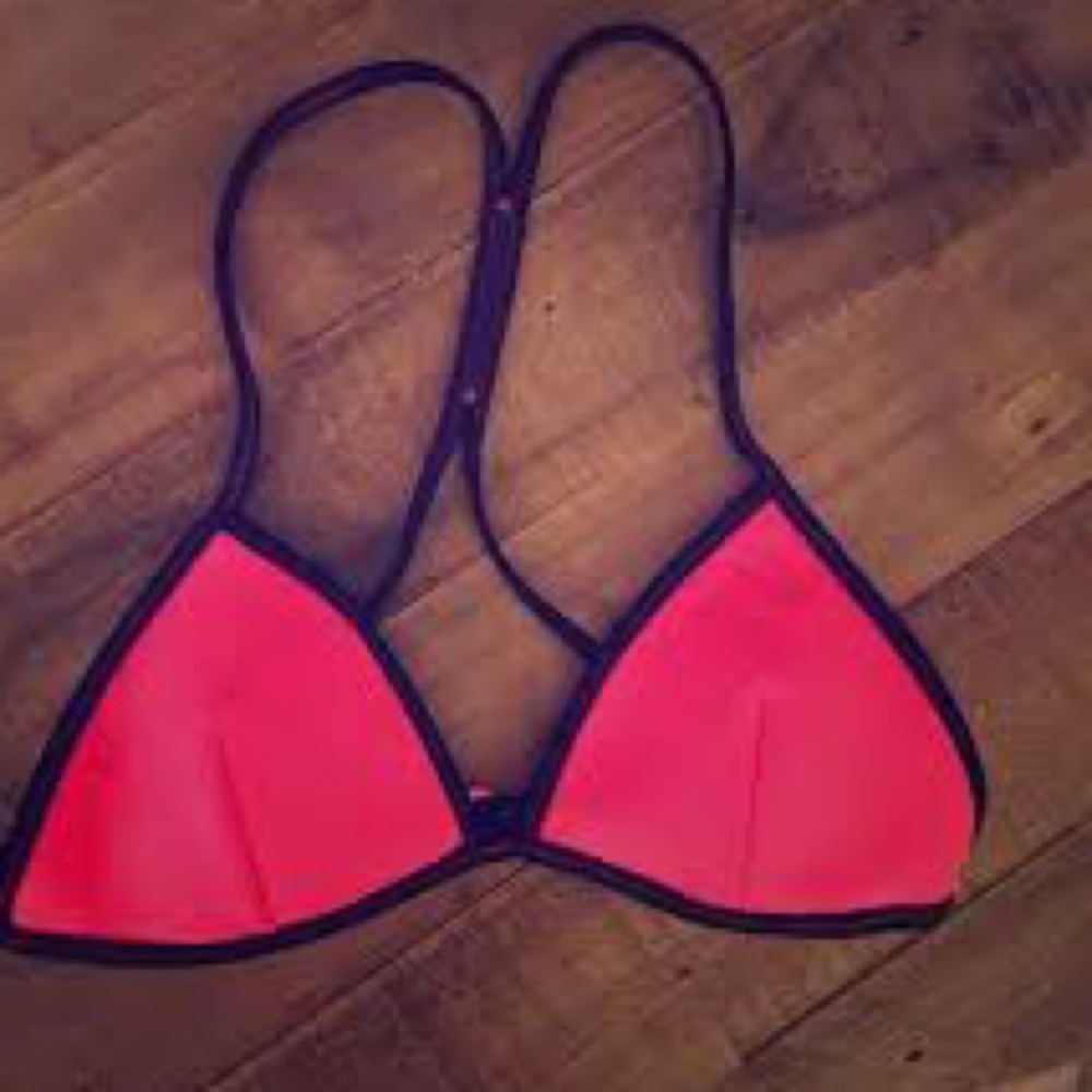 Victoria's Secret bathing suit top NEW
