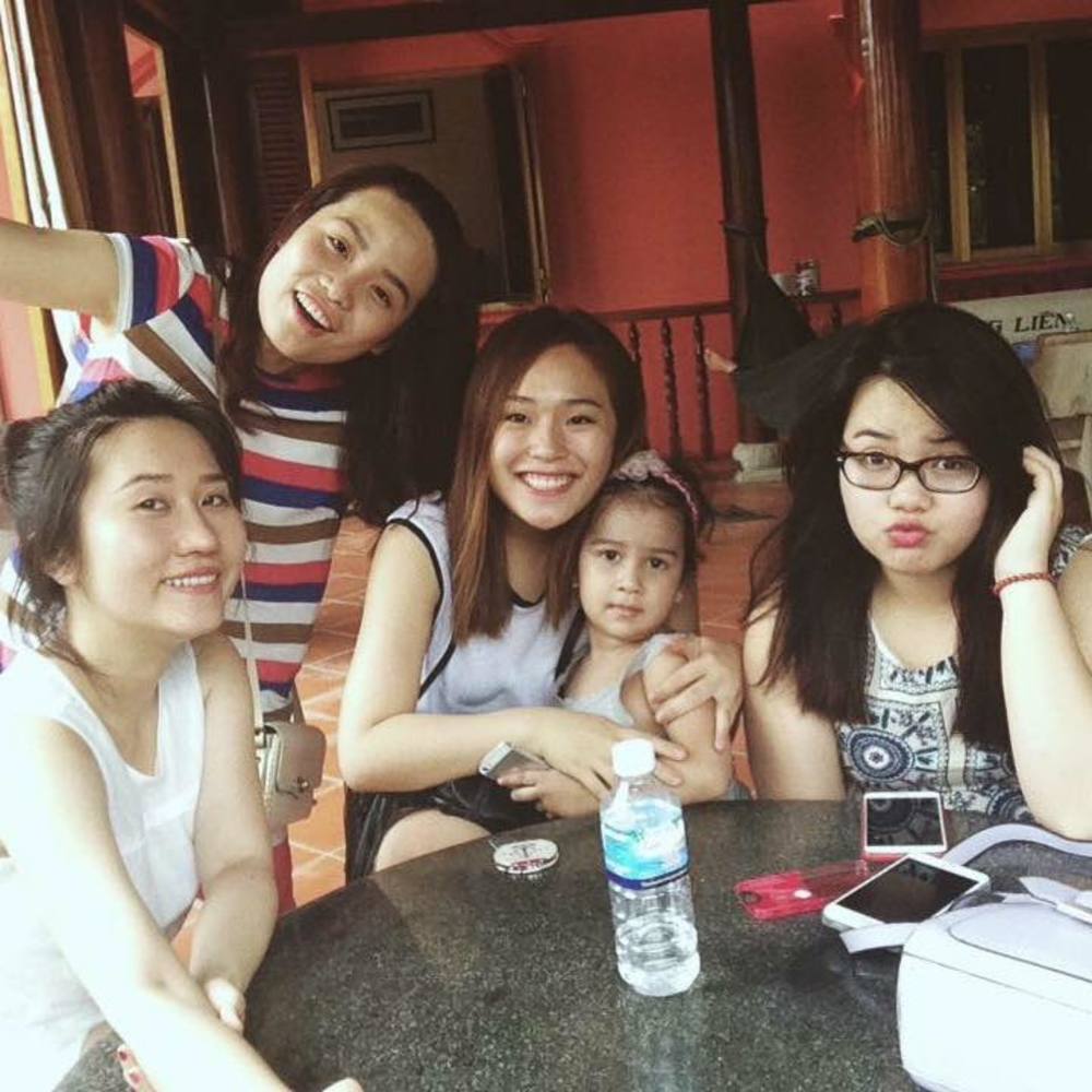 Meet your Posher, Linh