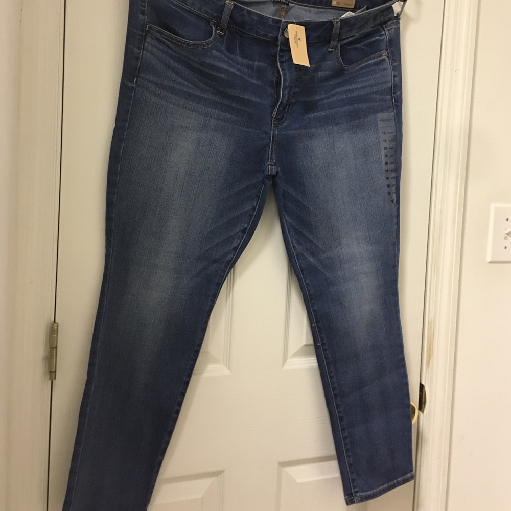 NWT American Ealge Jeans