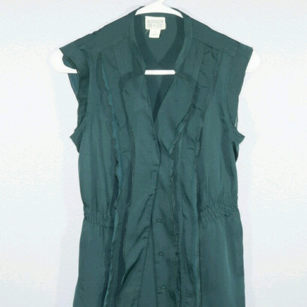 NWT Converse Sleeveless Blouse