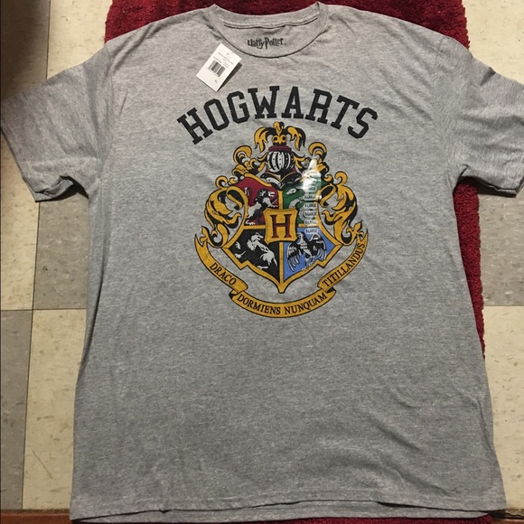 Tops - Harry Potter shirt