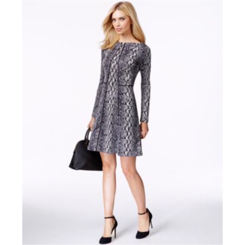 🌿MICHAEL Kors seamed snake print dress