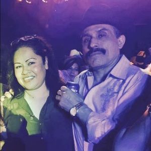 Meet your Posher, Mayela