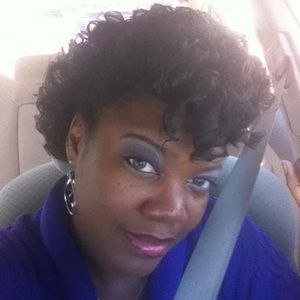 Meet your Posher, Becky