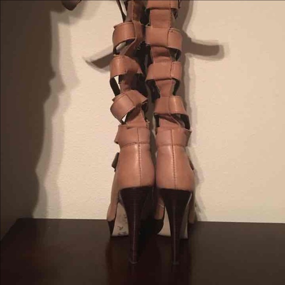 BEBE BOOT JENNA STRAPY - Picture 3 of 3