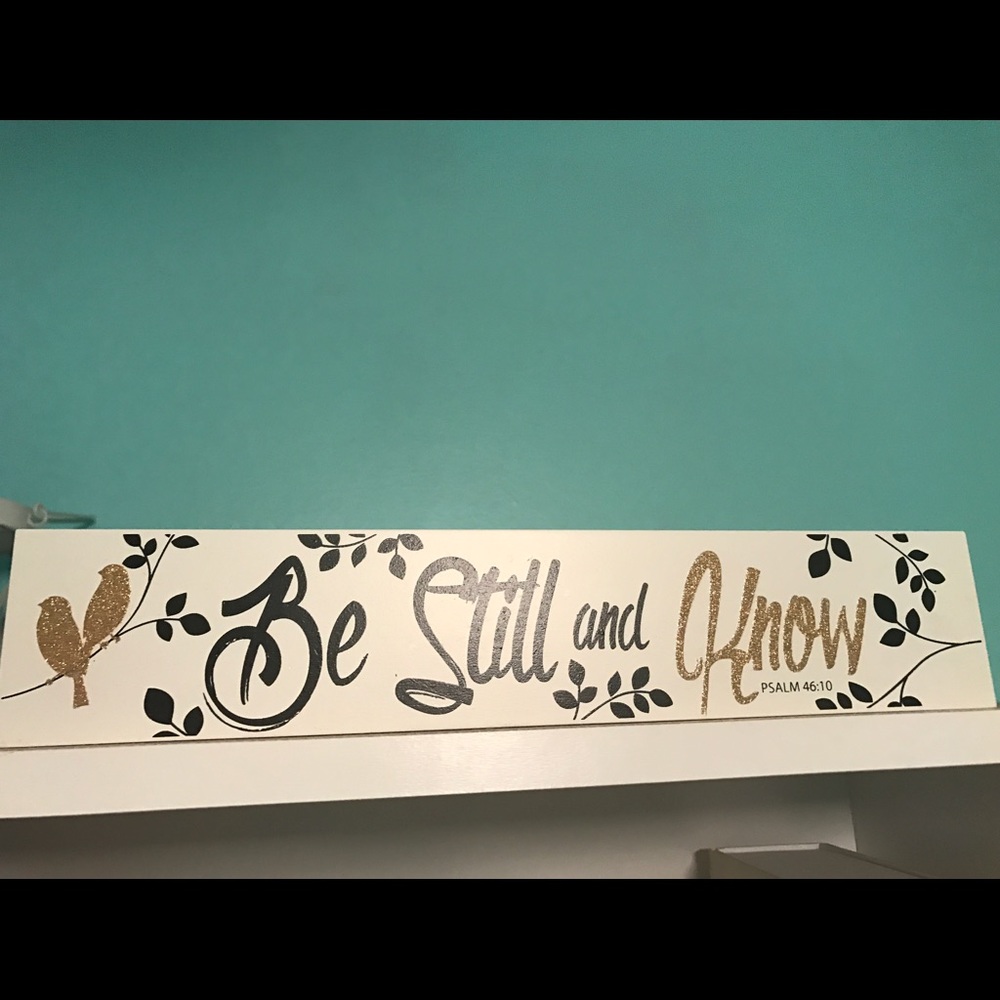 Be Still and Know wooden decoration