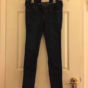 Hollister Super Skinny Jeans