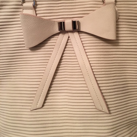 ✨Host Pick ✨Bow Tote Bag - Picture 3 of 6