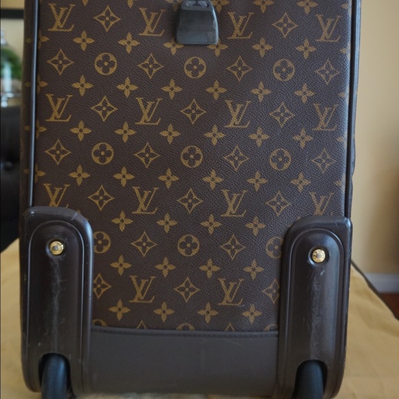💥SOLD 💥Authentic LV Eole Monogram Luggage - Picture 6 of 8