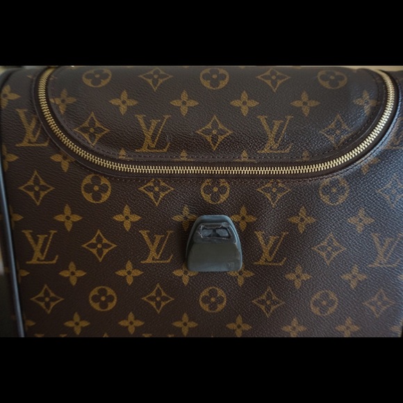 💥SOLD 💥Authentic LV Eole Monogram Luggage - Picture 7 of 8
