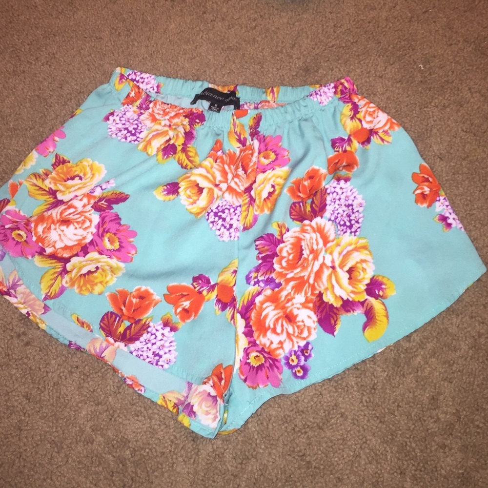 Patterned summer shorts