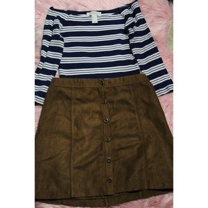 Outfit bundle/ skirt and crop top.