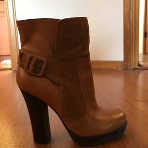 jessica Simpson booties