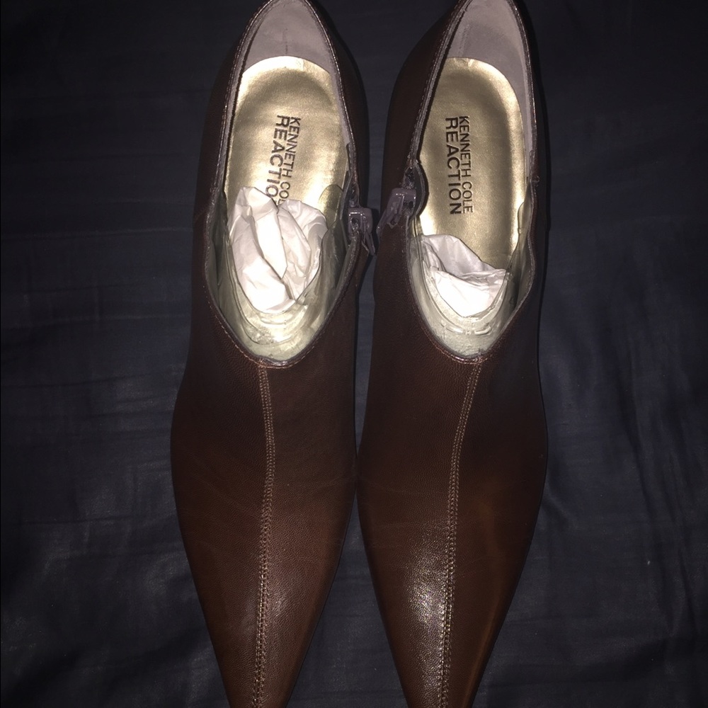 Shoes NEVER WORN💋 - Picture 2 of 3
