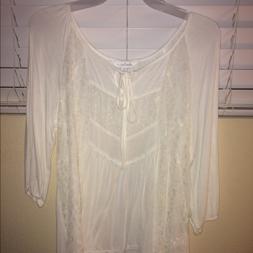 NWOT: Beautiful lace shirt