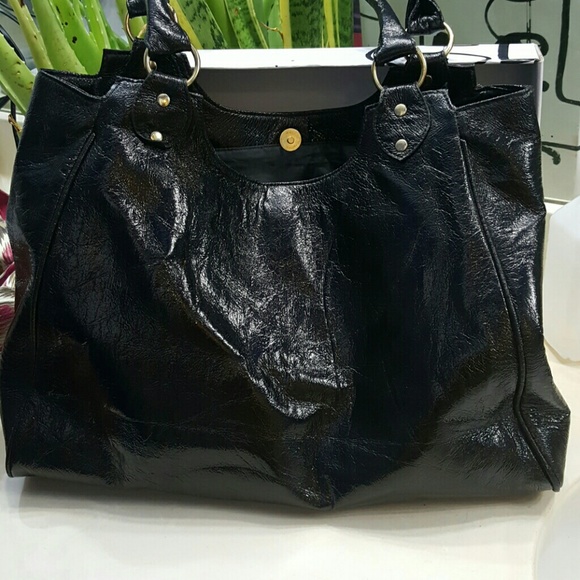 Large Black Glossy Tote - Picture 2 of 3