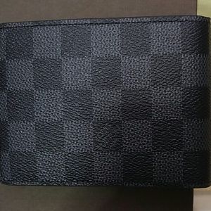 Auth Louis vuitton damier wallet