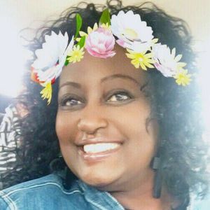 Meet your Posher, Louella