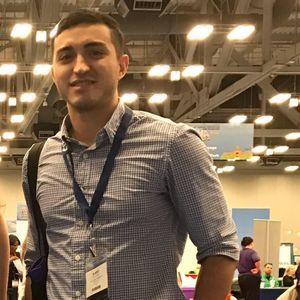 Meet your Posher, Eladio