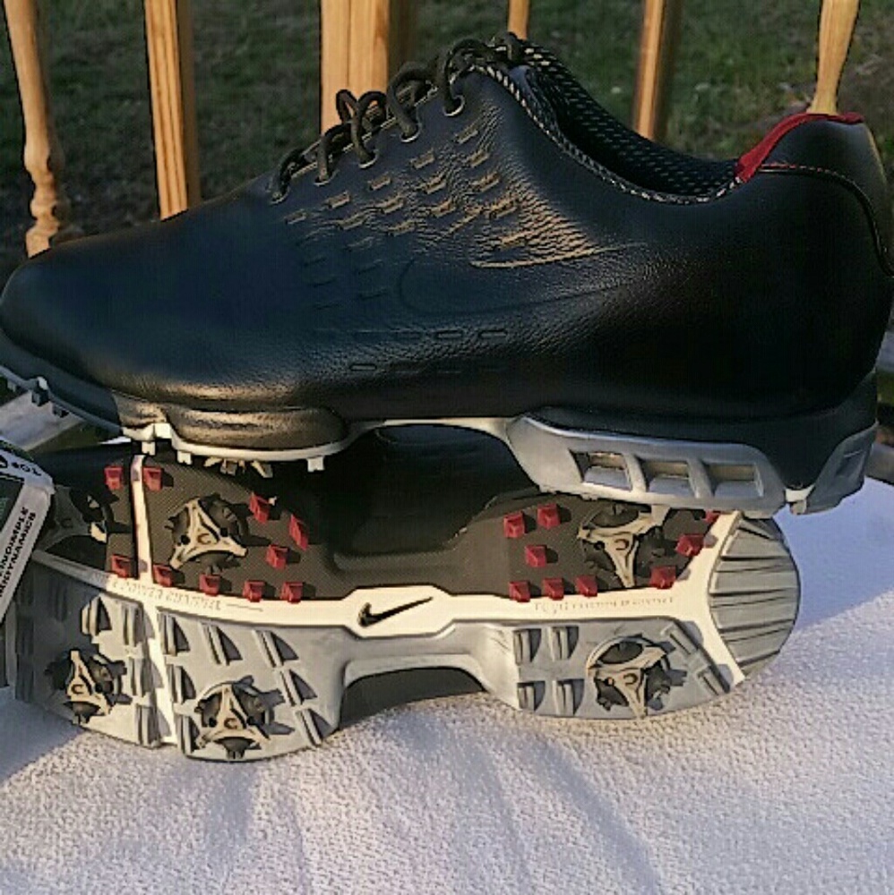 Nike Tiger Woods Pro Tour Golf Shoes