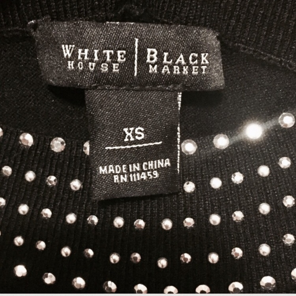 SOLD!!! 💝White House Black Market Silver Studded Top💝 - Picture 6 of 6