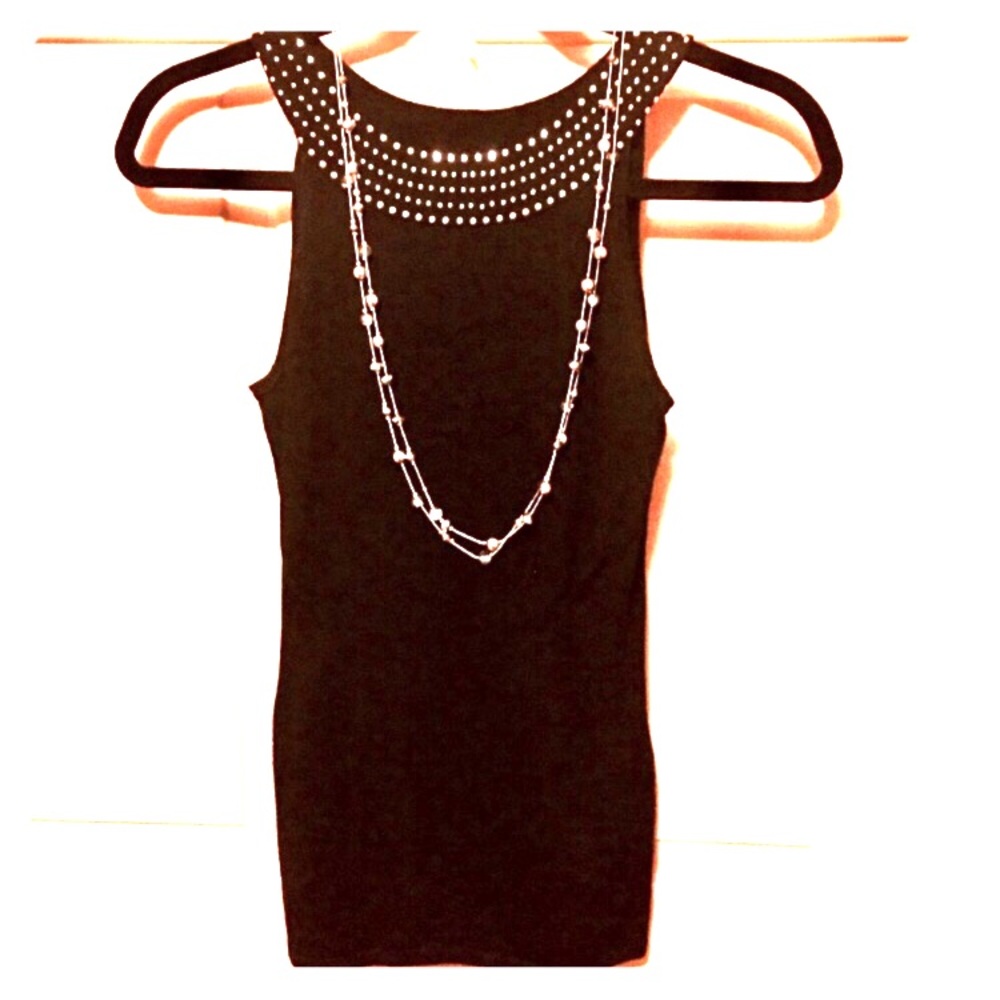 SOLD!!!     💝White House Black Market Silver Studded Top💝