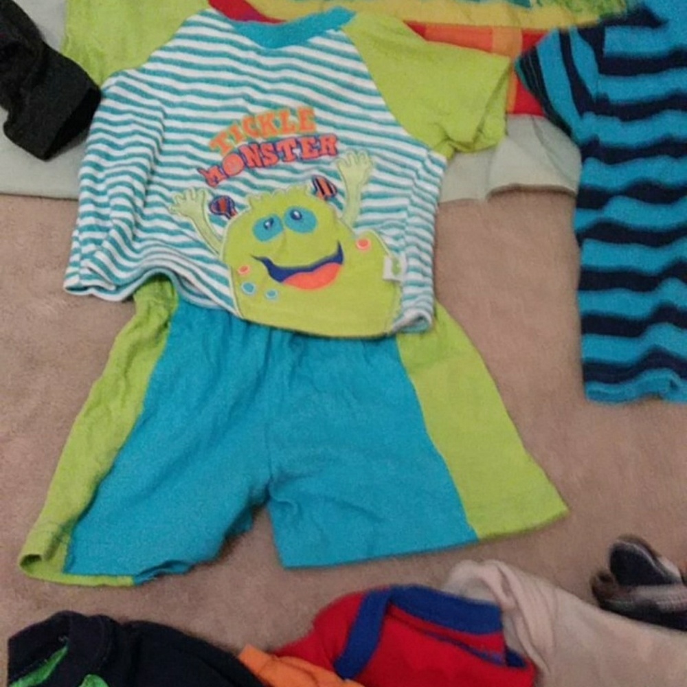 Babys clothes continued #4 - Picture 7 of 8