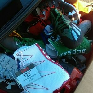 Football cleats