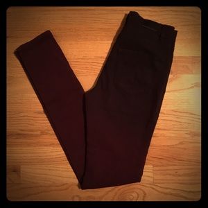 BDG High Rise Twig Long Jeans 26W 33L.